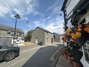 Photo 21- click for photo gallery